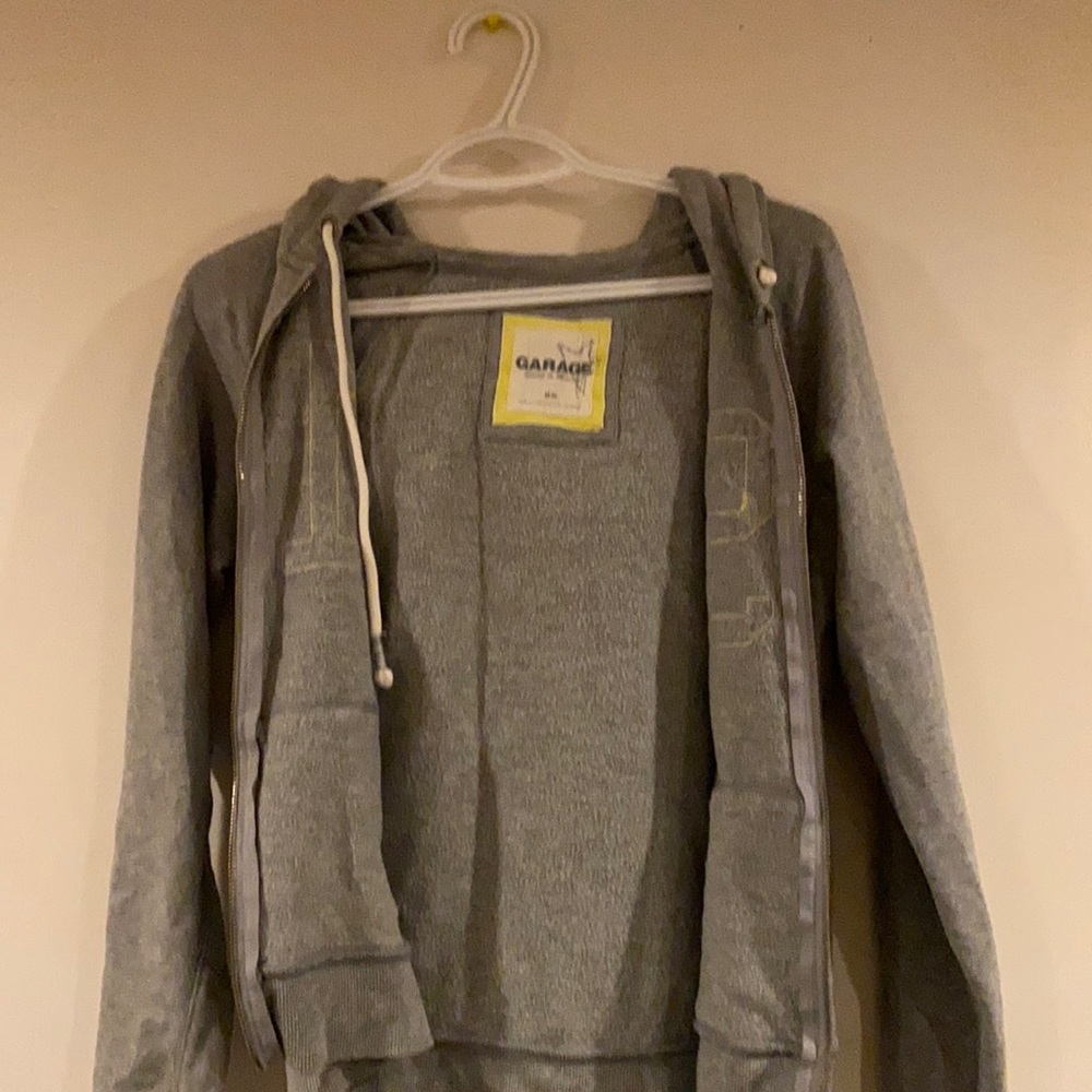 Garage ZipUp hoodie